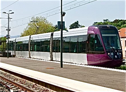 La reprise du tram-train de l'Ouest lyonnais sera perturbée par une grève ce lundi