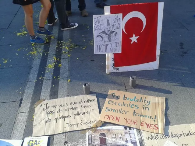 Lyon : près de cent personnes réunies vendredi soir pour la Turquie