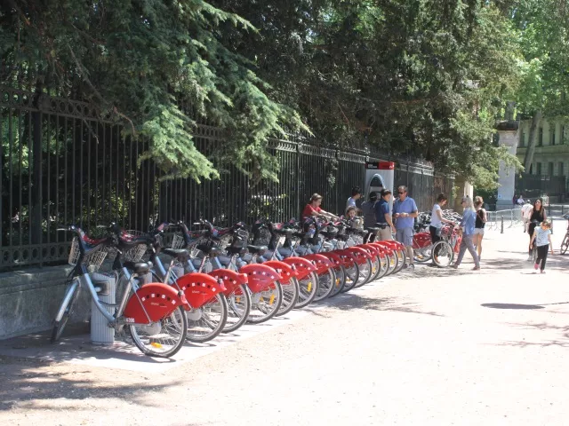 Plus de 1 800 personnes ont relevé le défi de la montée de Fourvière en Vélo’v
