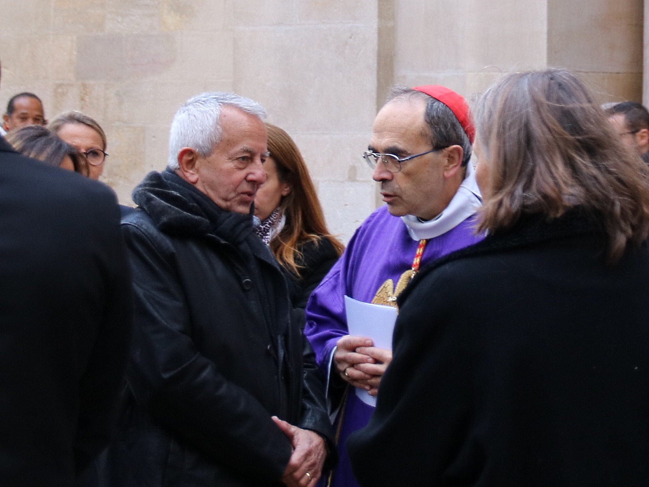 Yves Prénat, le père de Caroline, avec le cardinal Barbarin - LyonMag