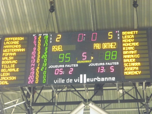 Kim Tillie a beaucoup dunké 