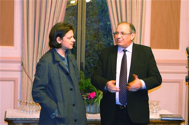 Benjamin Biolay dans les rues de Villefranche, anonyme