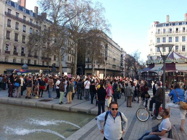 La manifestation contre l'homophobie place de la République - LyonMag.com