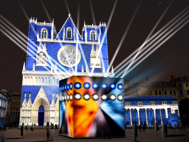 Un cube lumineux sera installé devant la cathédrale St Jean - photo Ville de Lyon
