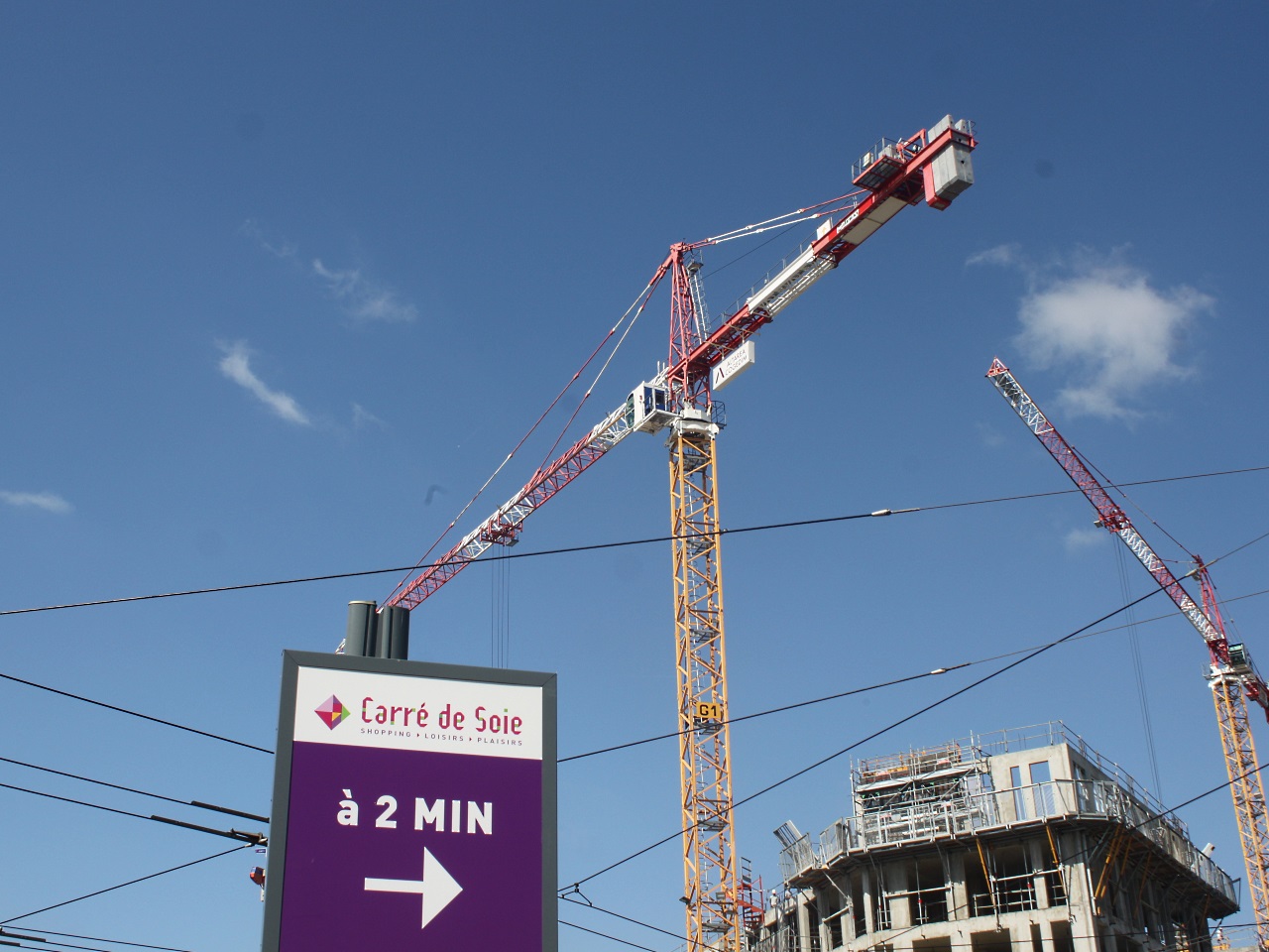 Des grues, le Carré de Soie, on se trouve bien en territoire Collomb - LyonMag