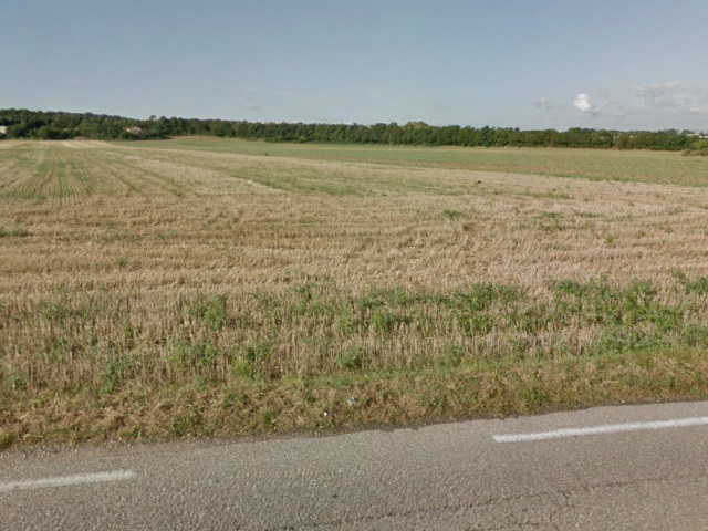 Le champ où a été retrouvé la voiture - DR Google