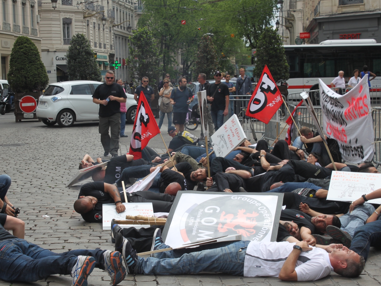 Manifestation des agents de la GOM - LyonMag